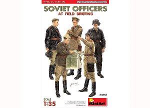 MI35365 1/35 Soviet Officers at Field Briefing Special Edition